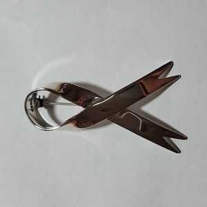 Taxco Sterling Silver Ribbon Pendant